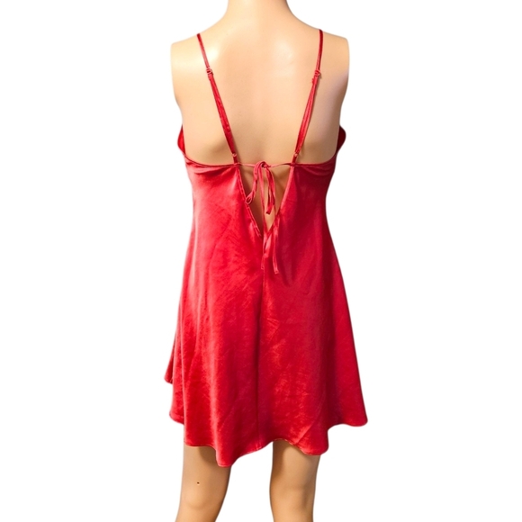 VTG Victoria’s Secret Red Satin Slip Dress M Lace Babydoll Y2K Lingerie 2000s - Picture 5 of 13